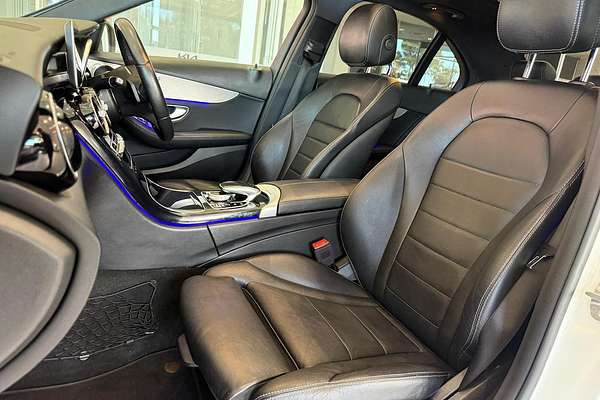 2019 Mercedes-Benz C-Class C300 W205
