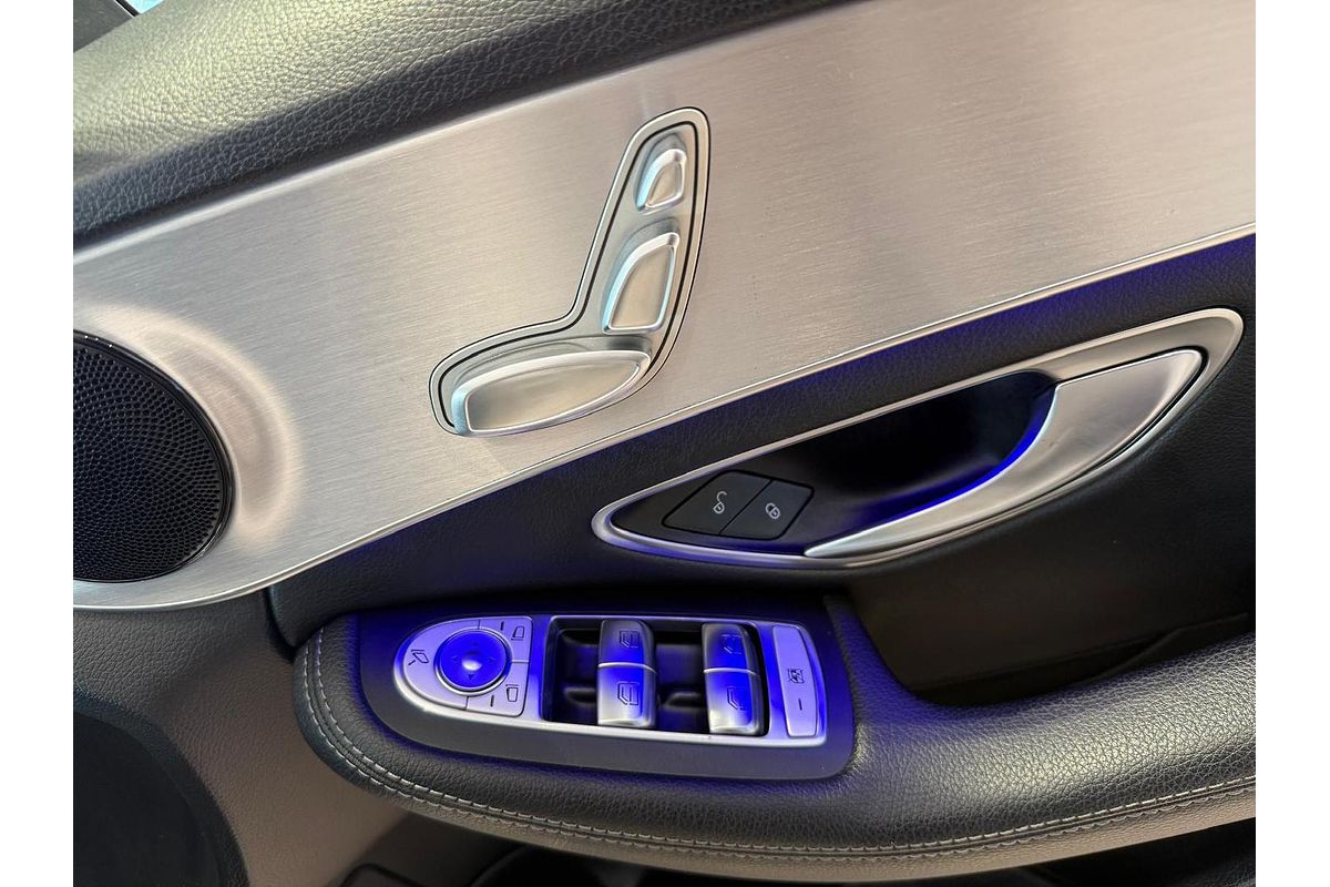 2019 Mercedes-Benz C-Class C300 W205