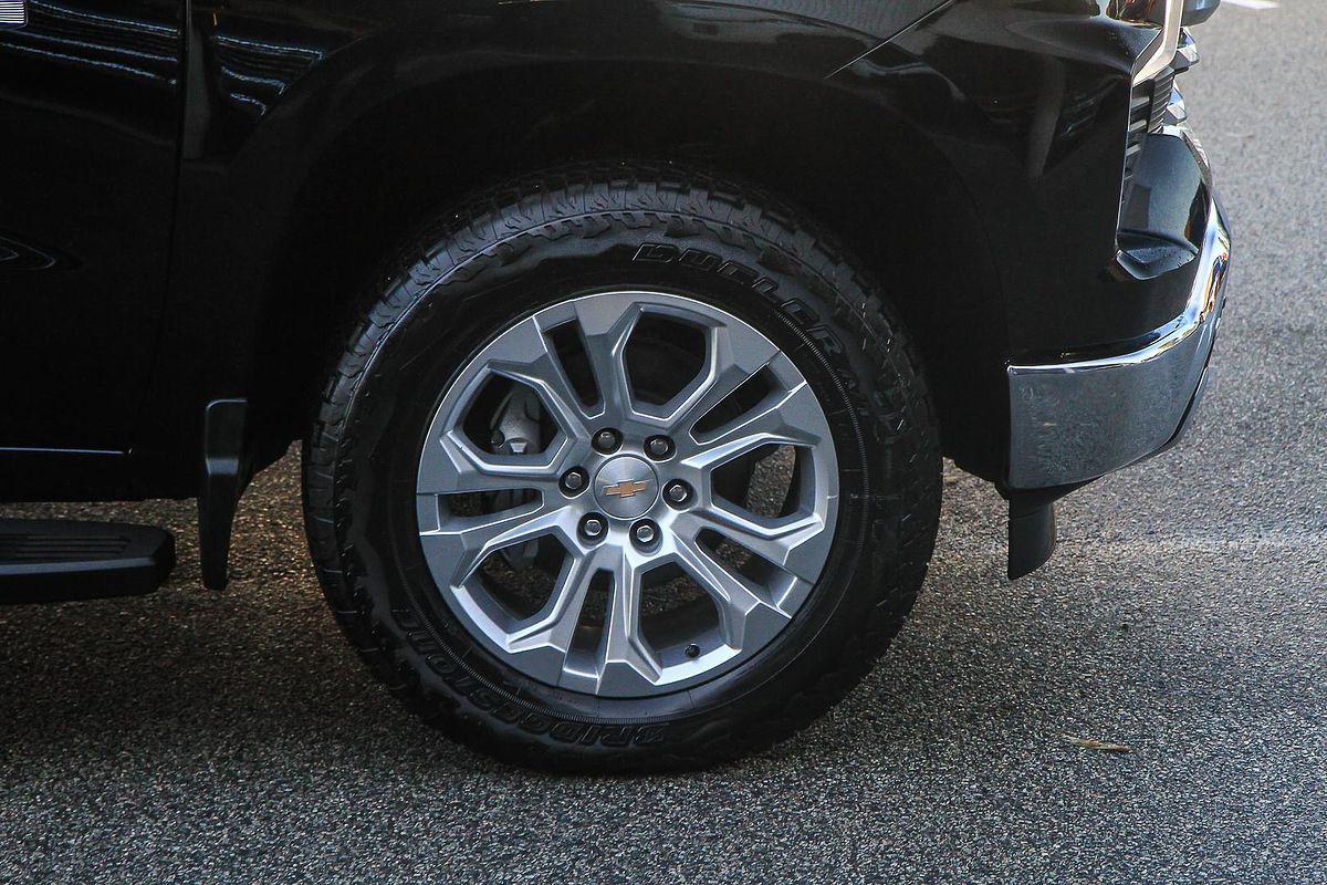 2025 Chevrolet Silverado 1500 LTZ Premium W/Tech Pack T1 4X4