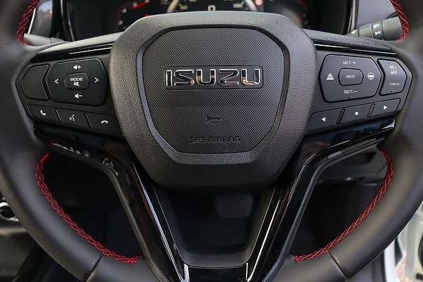 2025 Isuzu D-MAX X-TERRAIN 4X4