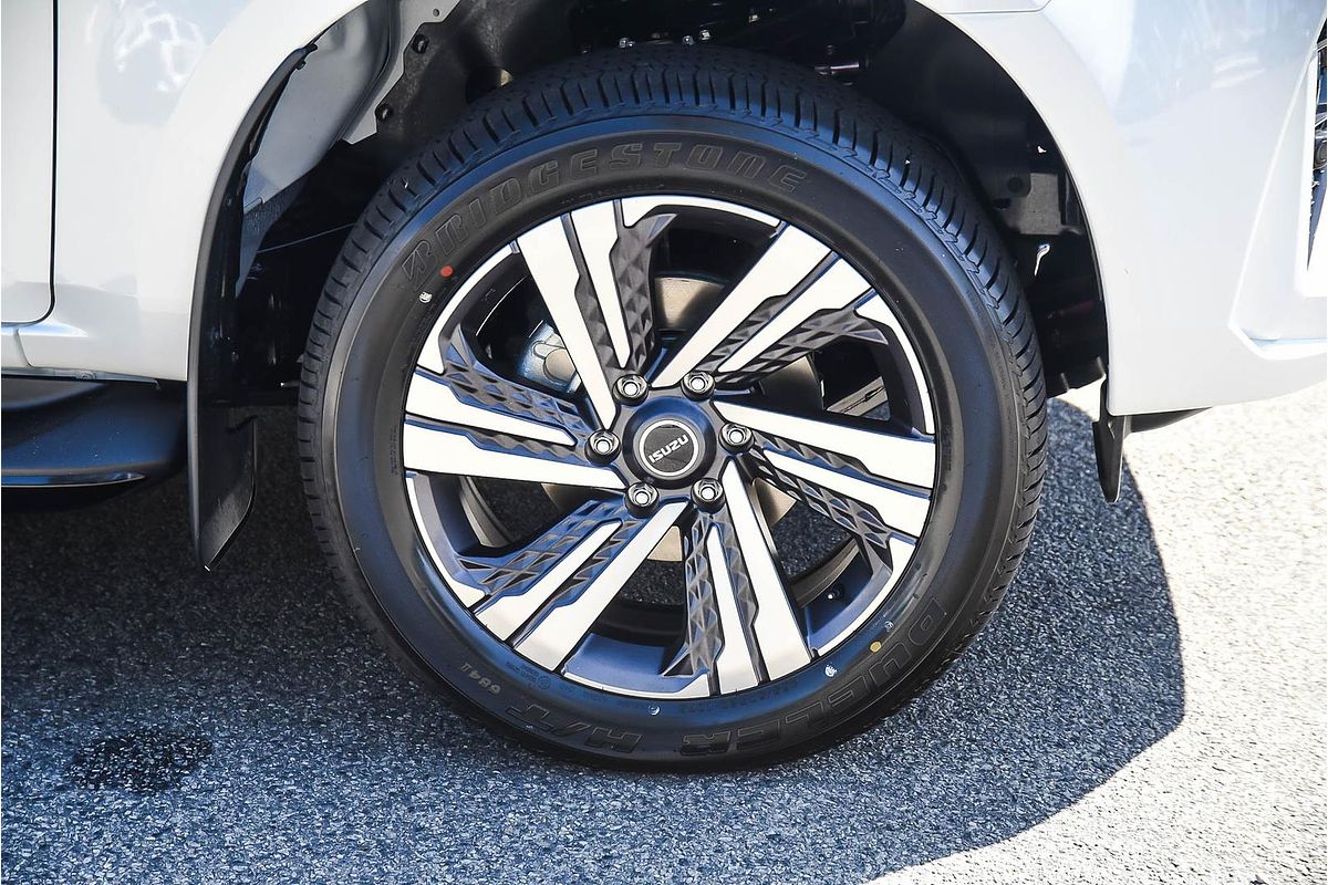 2025 Isuzu MU-X LS-T