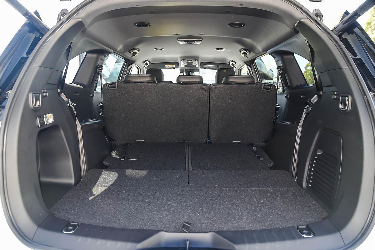 2025 Isuzu MU-X LS-T