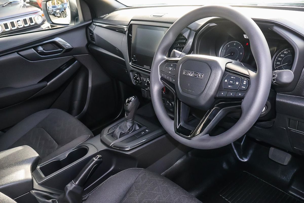 2025 Isuzu D-MAX X-RIDER 4X4