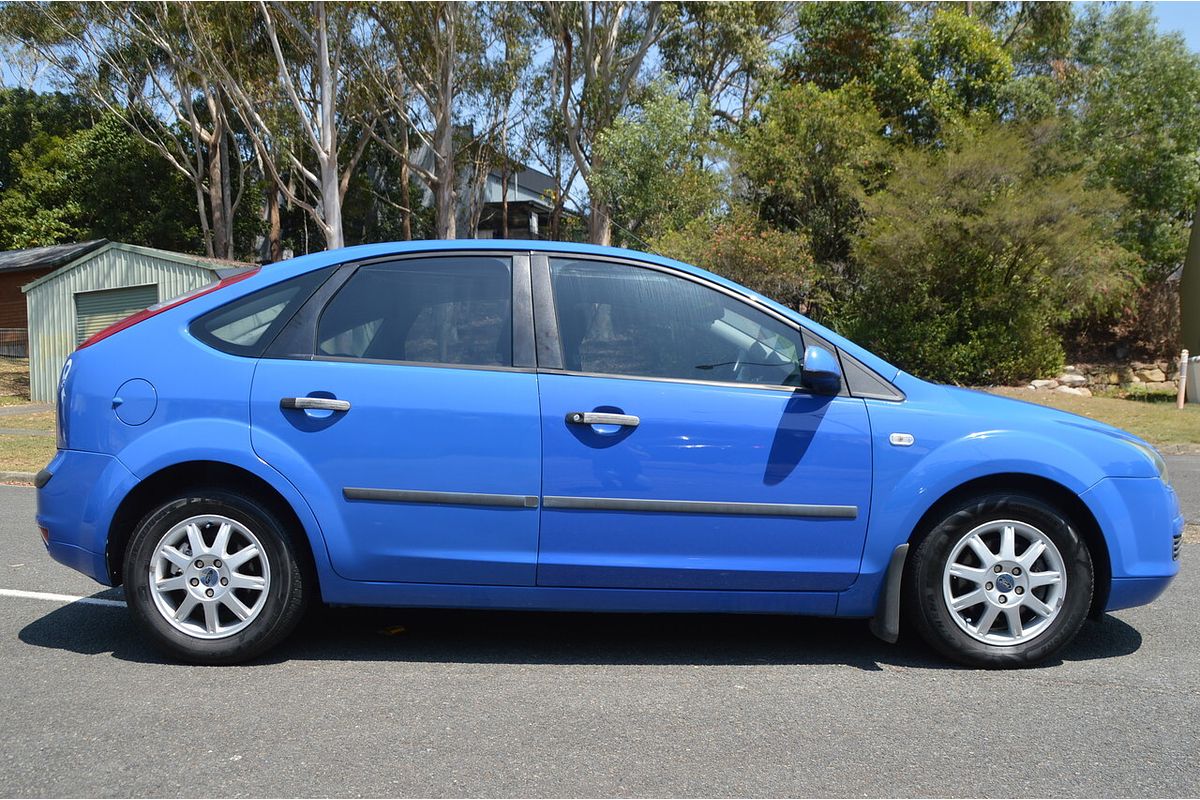 2005 Ford Focus CL LS