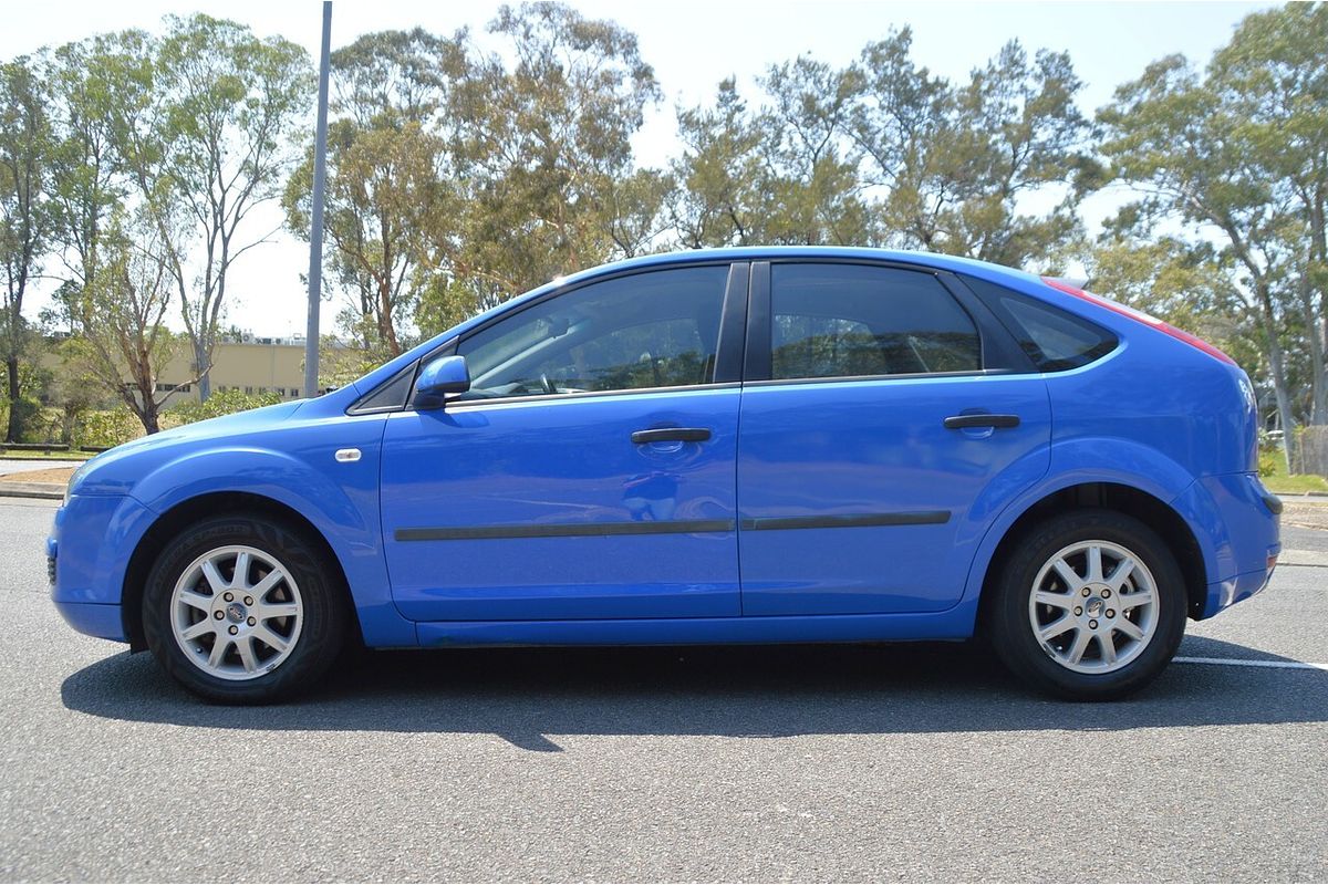 2005 Ford Focus CL LS