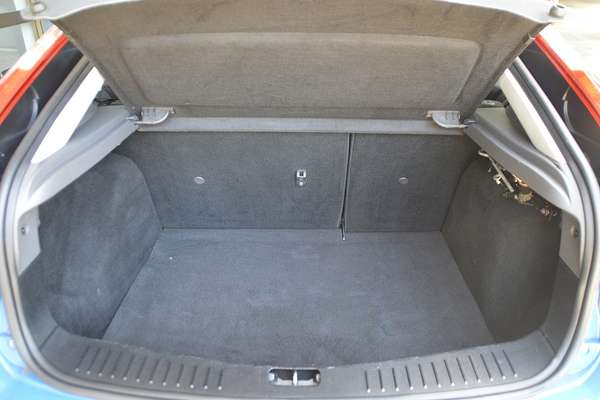 2005 Ford Focus CL LS