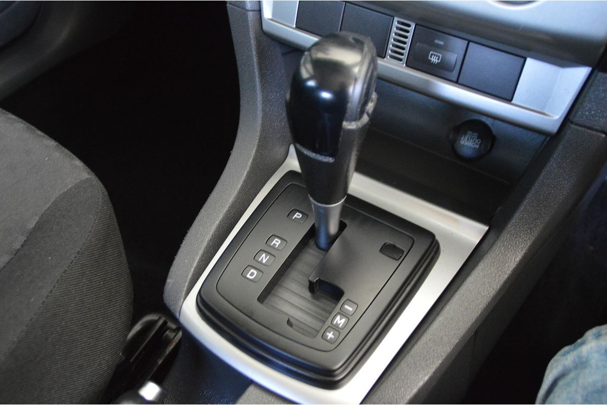 2005 Ford Focus CL LS