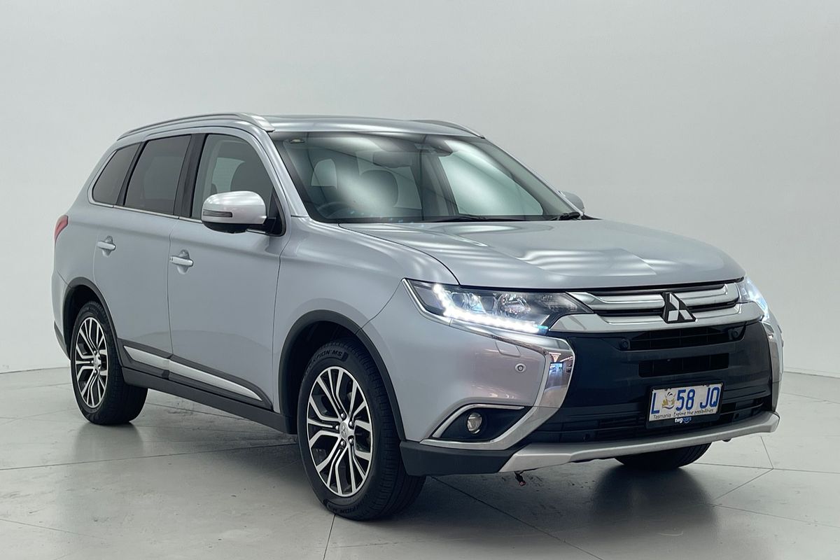 2016 Mitsubishi Outlander Exceed ZK