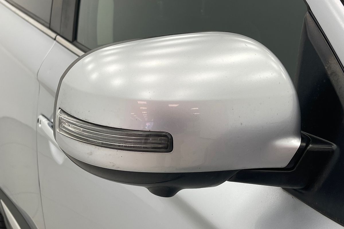 2016 Mitsubishi Outlander Exceed ZK