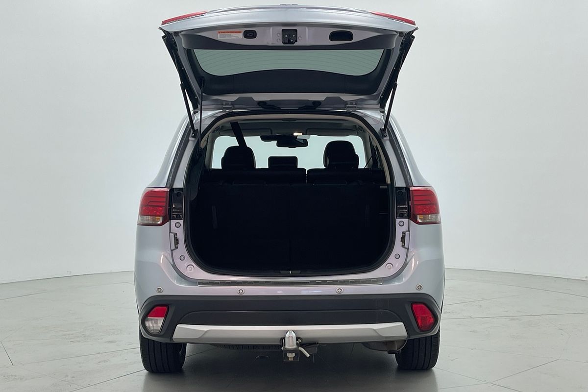 2016 Mitsubishi Outlander Exceed ZK