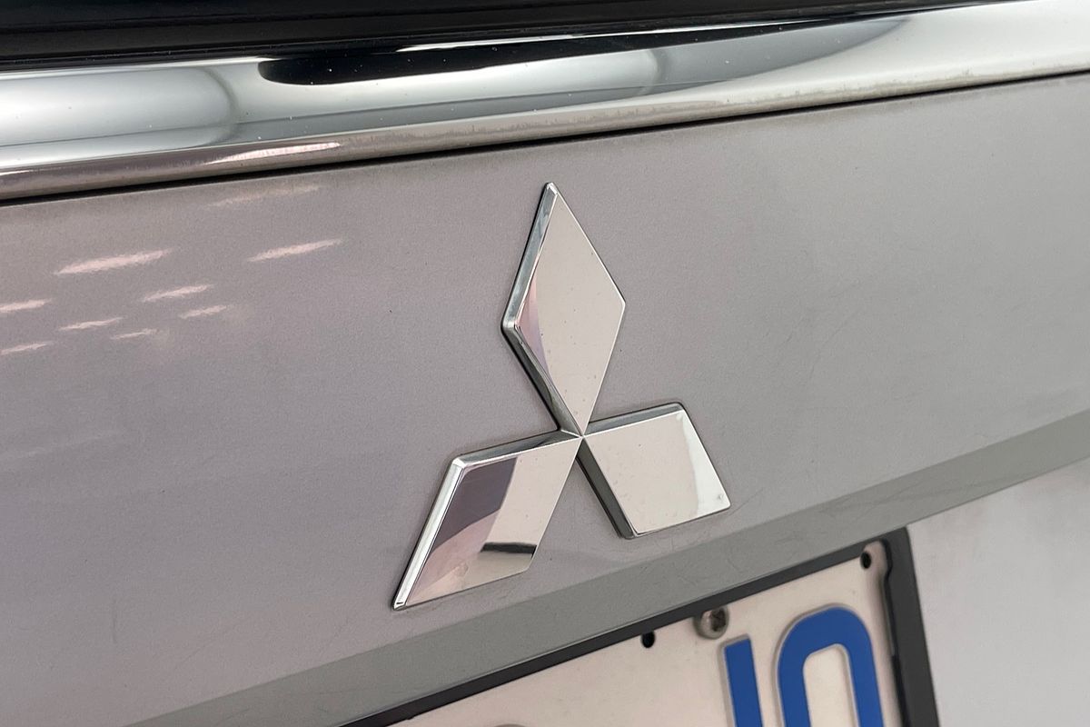 2016 Mitsubishi Outlander Exceed ZK