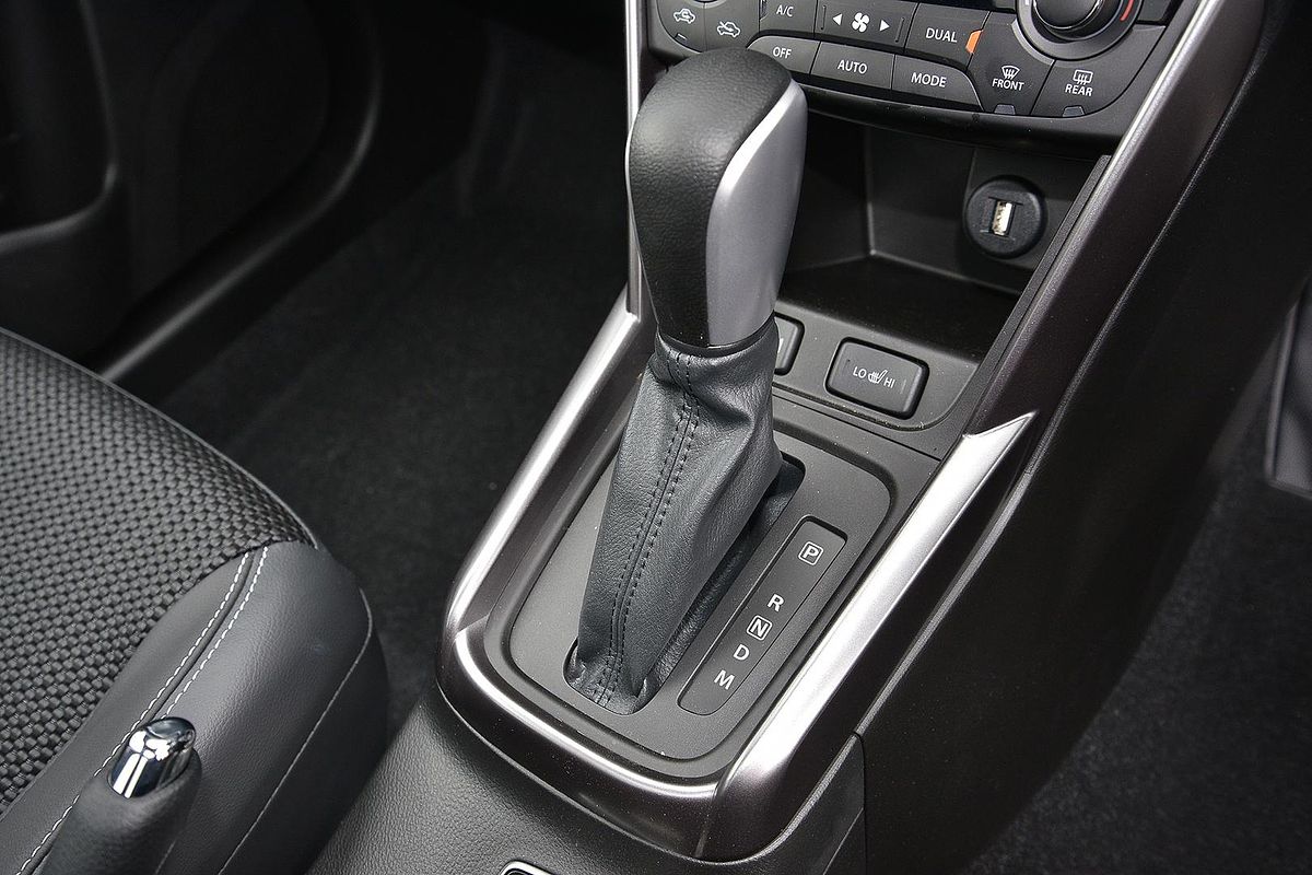 2023 Suzuki S-Cross ALLGRIP Prestige JYB