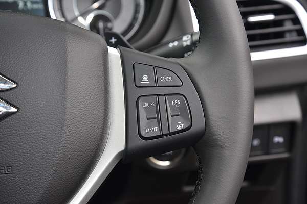 2023 Suzuki S-Cross ALLGRIP Prestige JYB