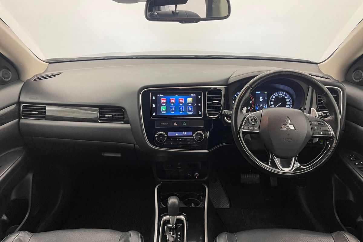 2016 Mitsubishi Outlander Exceed ZK