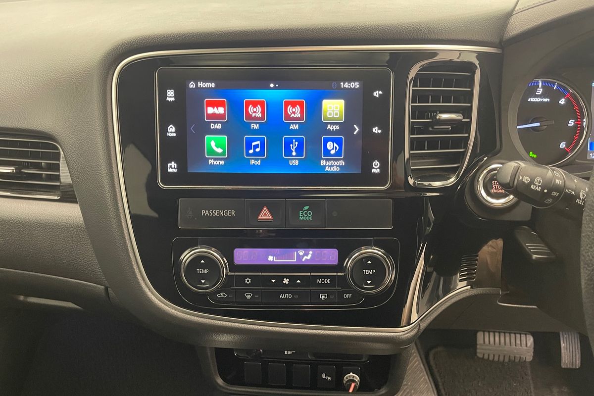 2016 Mitsubishi Outlander Exceed ZK