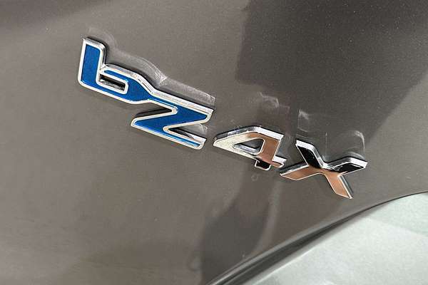2024 Toyota bZ4X  XEAM10R