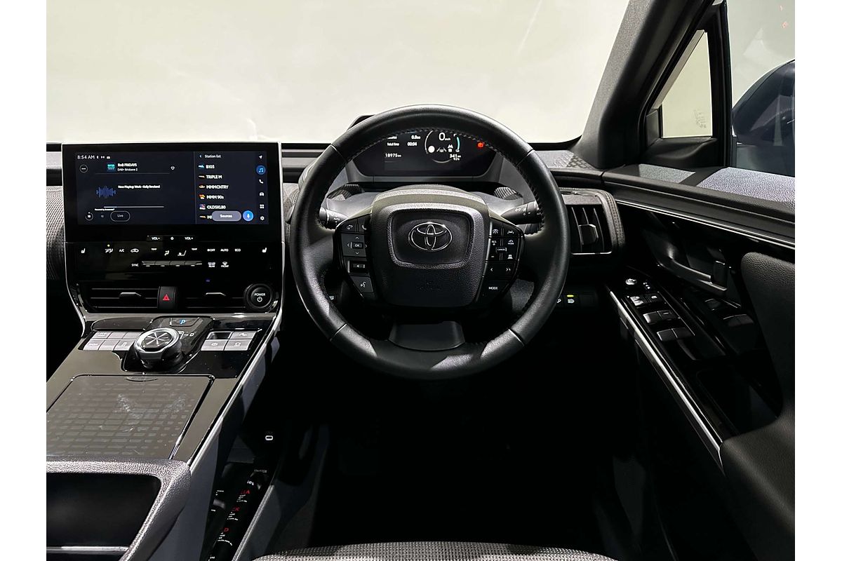 2024 Toyota bZ4X  XEAM10R