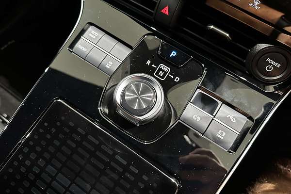 2024 Toyota bZ4X  XEAM10R