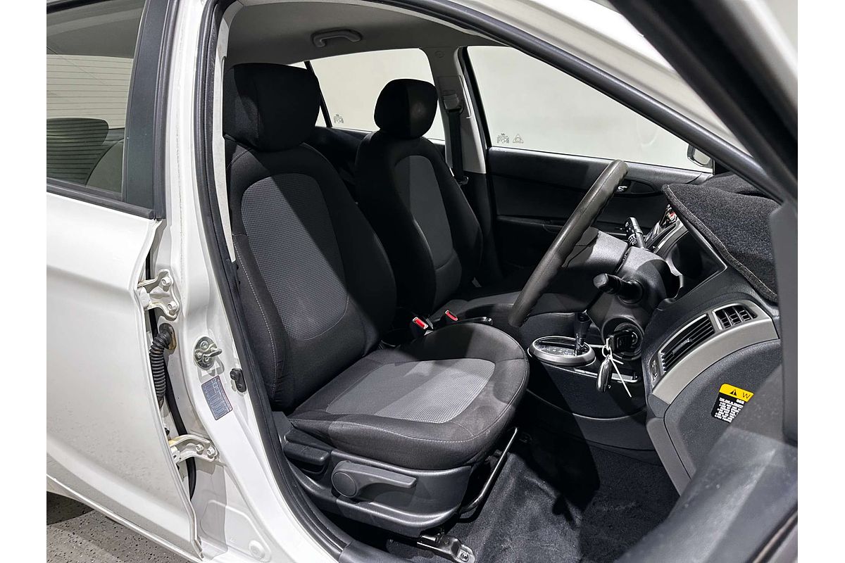2013 Hyundai i20 Active PB
