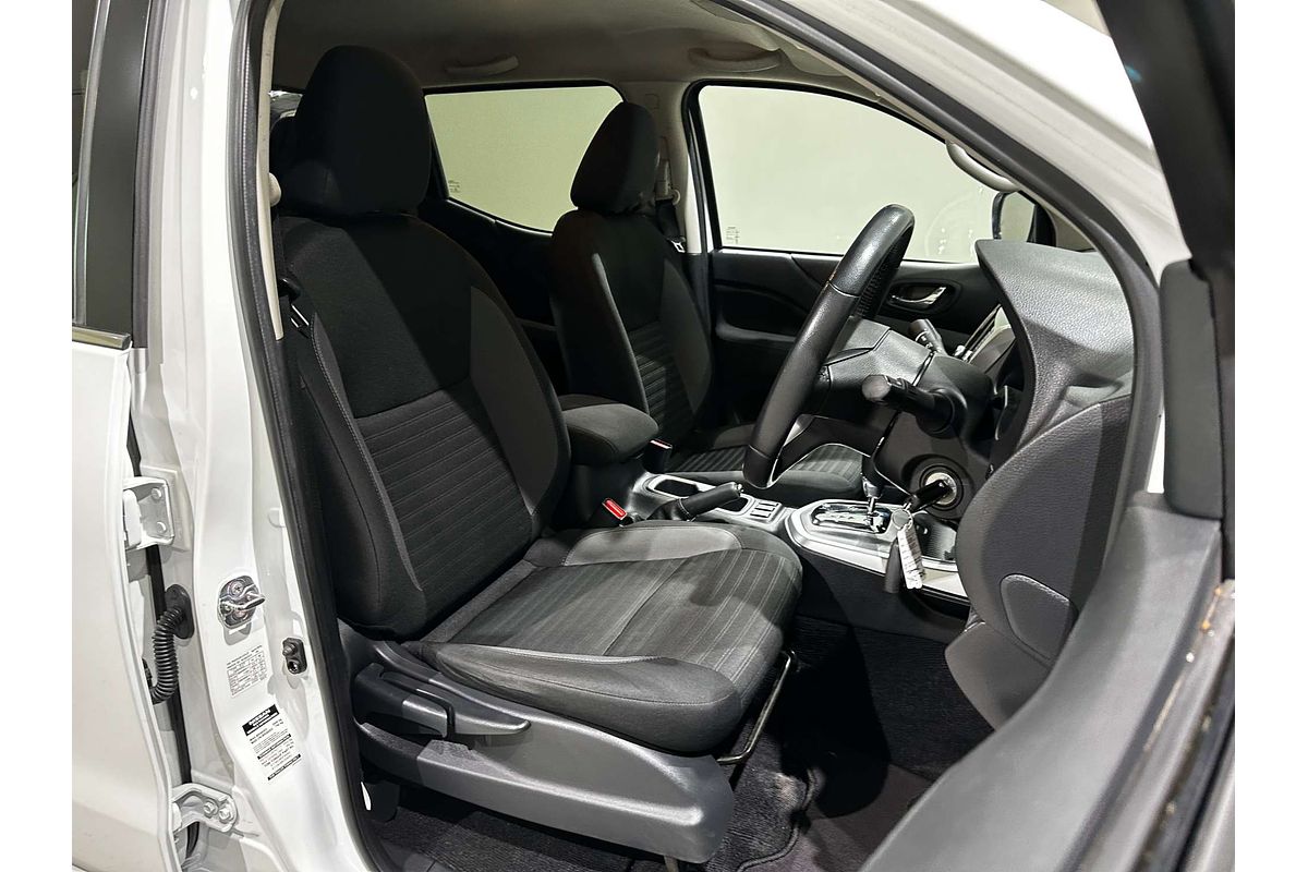 2021 Nissan Navara ST D23 Rear Wheel Drive