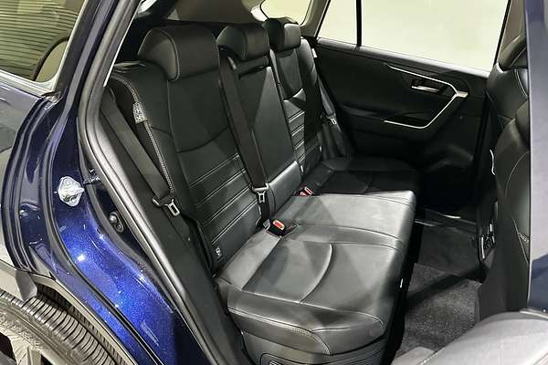 2021 Toyota RAV4 Cruiser AXAH52R