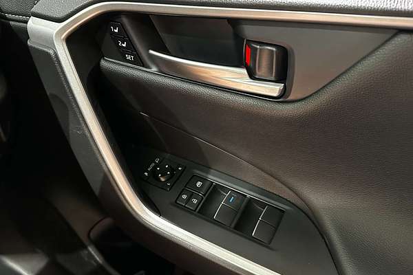 2021 Toyota RAV4 Cruiser AXAH52R