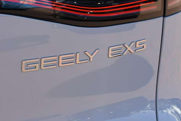 2025 Geely EX5 Inspire E245