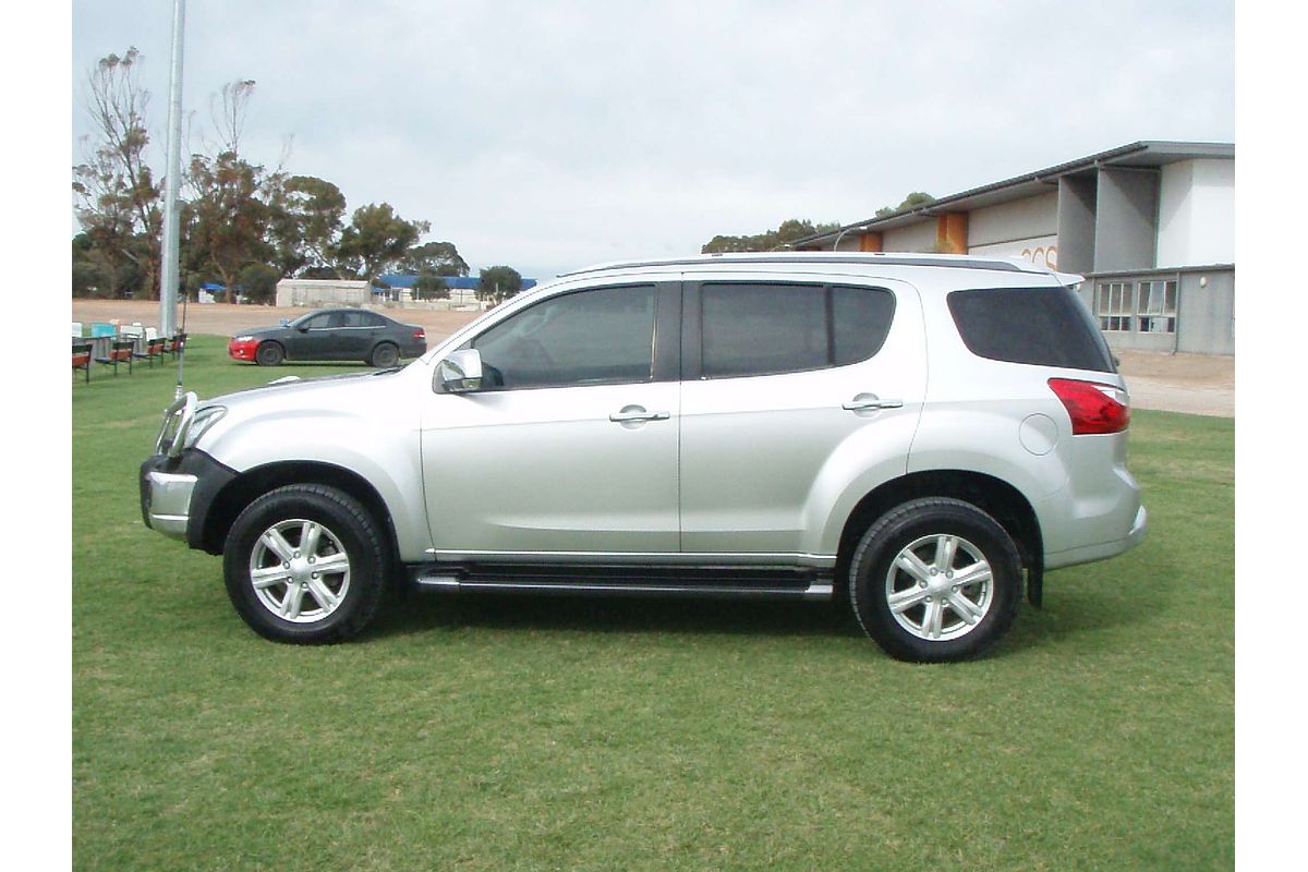 2015 Isuzu MU-X LS-T