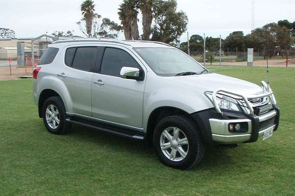 2015 Isuzu MU-X LS-T