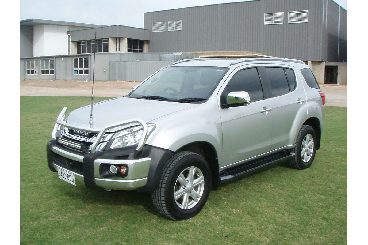 2015 Isuzu MU-X LS-T