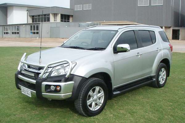2015 Isuzu MU-X LS-T