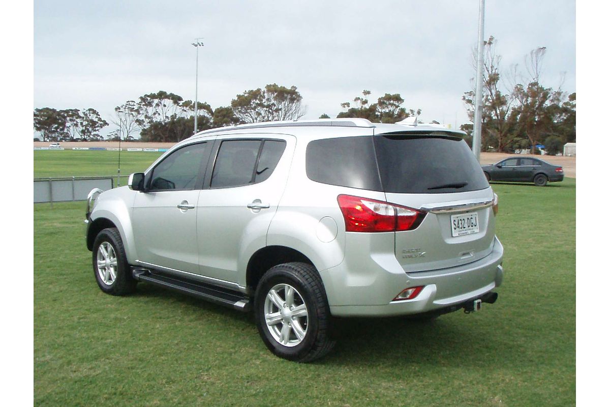 2015 Isuzu MU-X LS-T