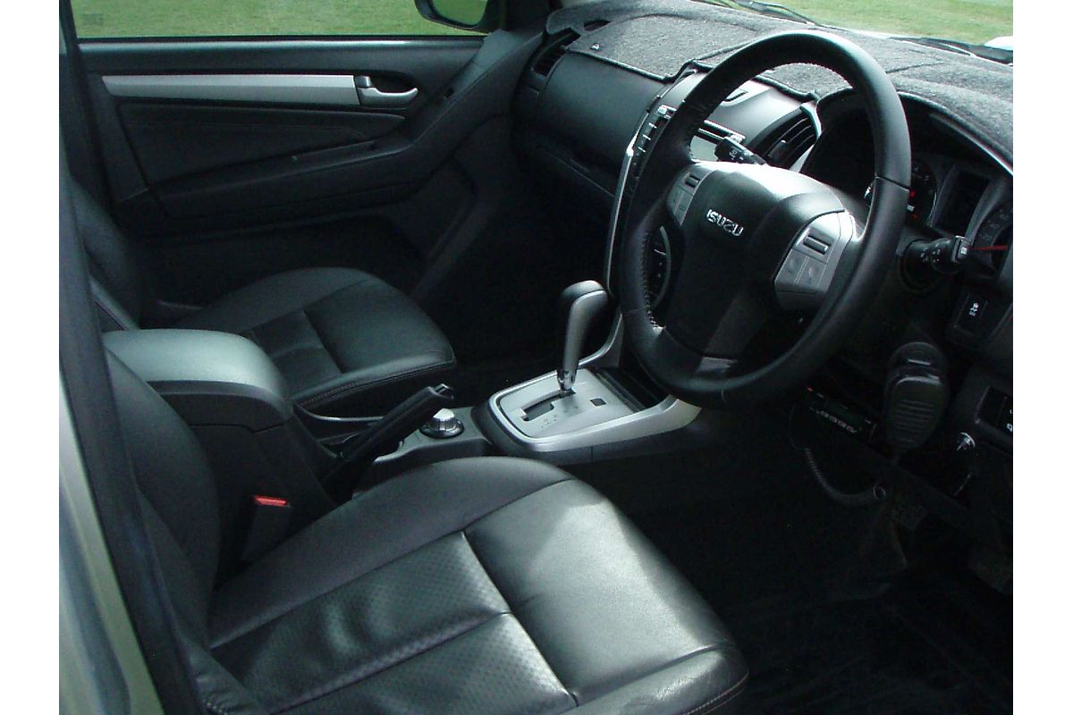 2015 Isuzu MU-X LS-T