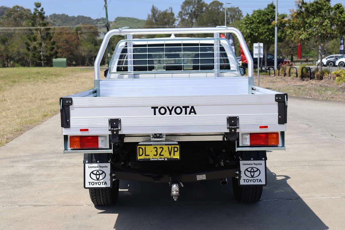 2024 Toyota Hilux SR GUN126R 4X4