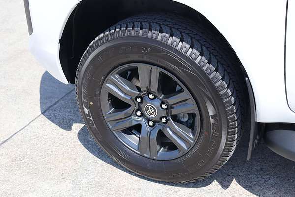 2024 Toyota Hilux SR GUN126R 4X4