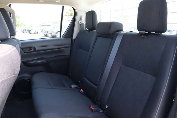 2024 Toyota Hilux SR GUN126R 4X4