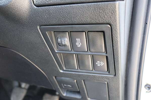 2024 Toyota Hilux SR GUN126R 4X4