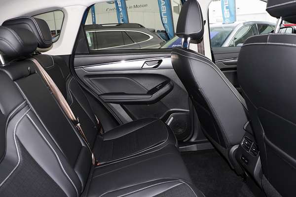 2025 GWM Haval Jolion Lux Hybrid A02