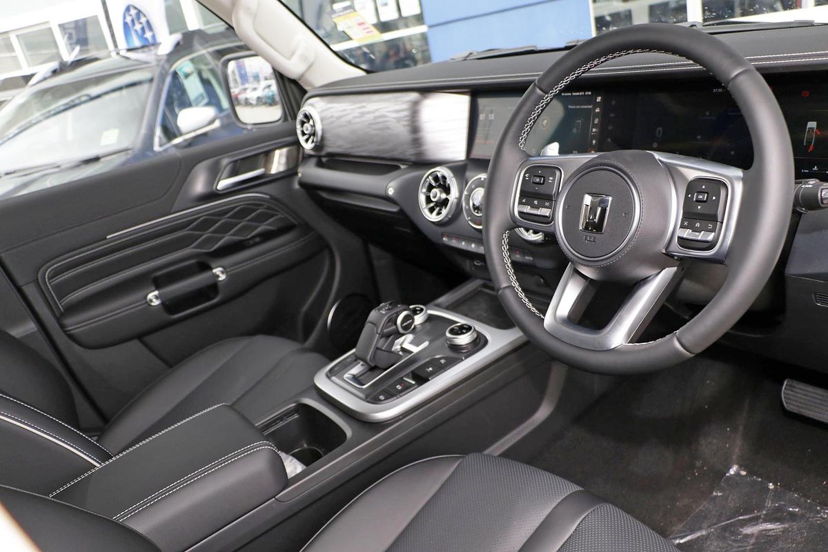 2025 GWM Tank 300 Ultra P01