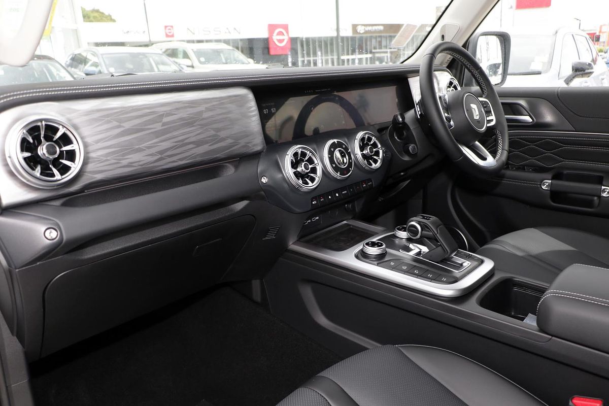 2025 GWM Tank 300 Ultra P01