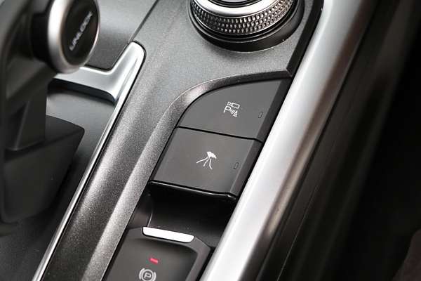 2025 GWM Tank 300 Ultra P01