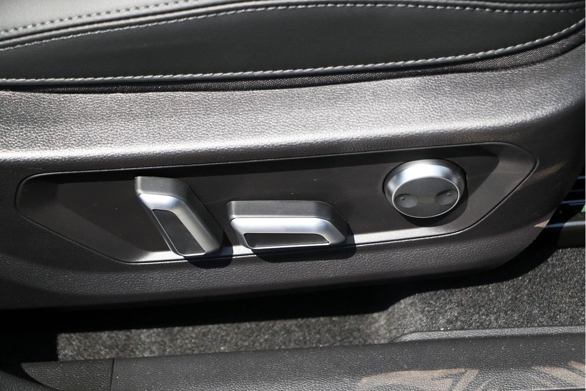 2025 GWM Haval H6 Ultra PHEV B01