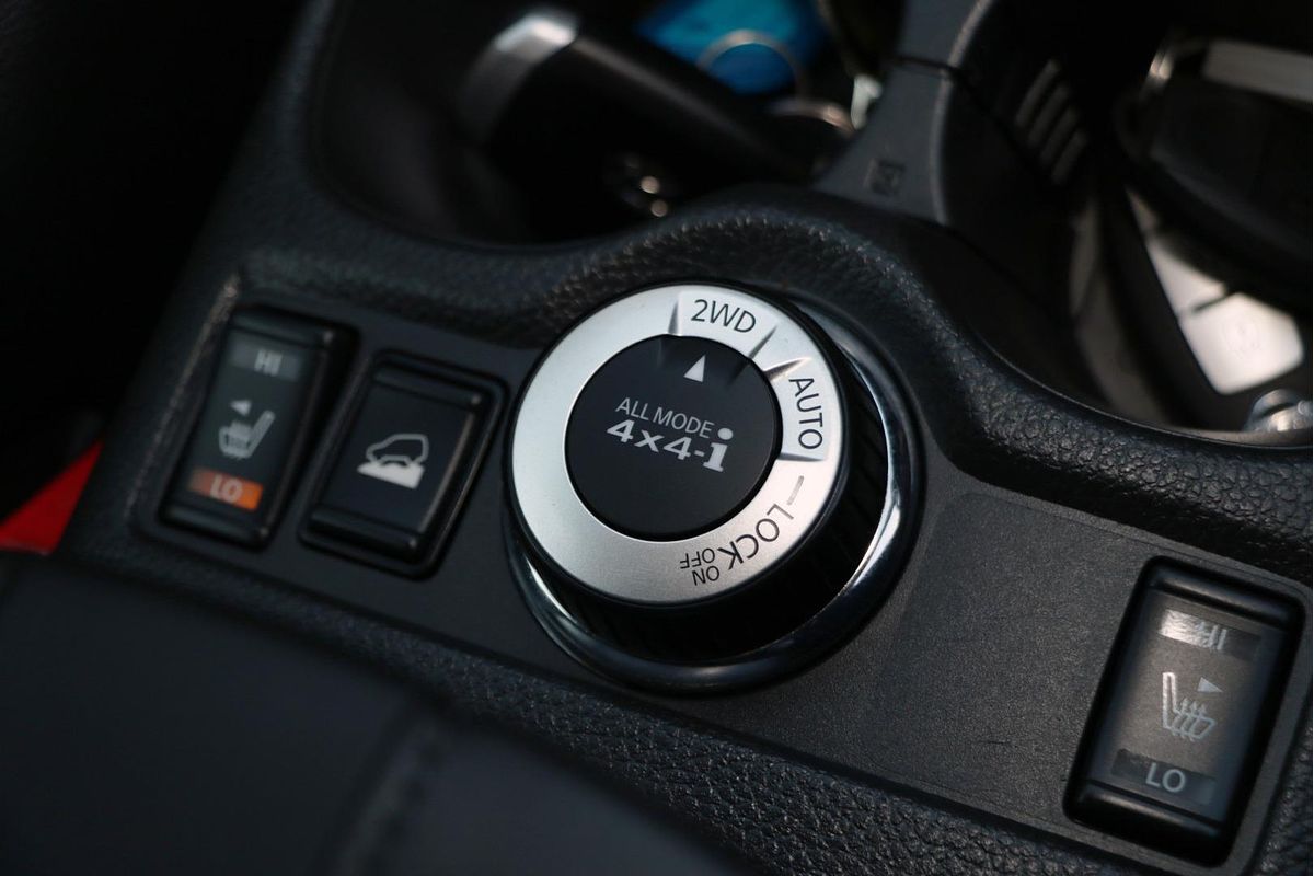 2017 Nissan X-TRAIL ST-L T32 Series II