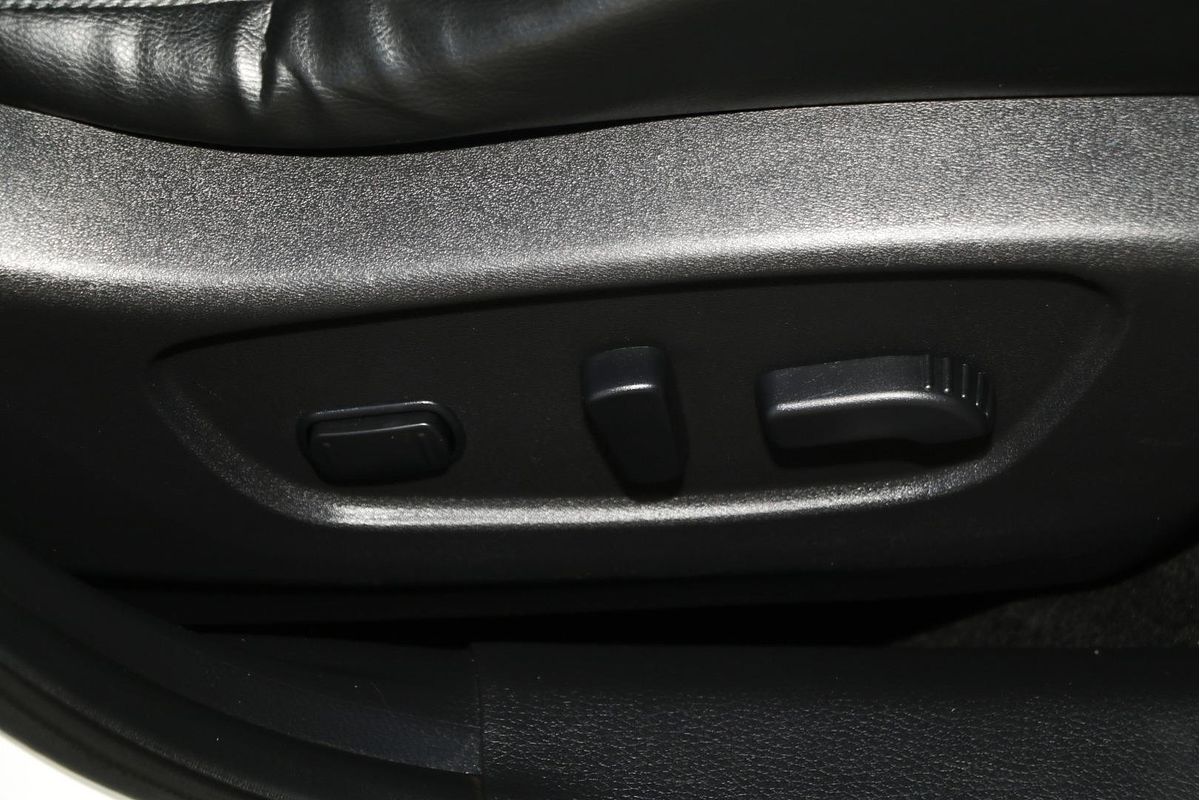 2017 Nissan X-TRAIL ST-L T32 Series II