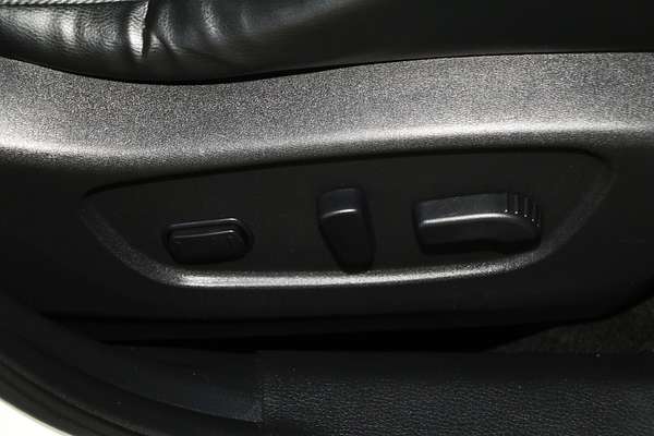 2017 Nissan X-TRAIL ST-L T32 Series II