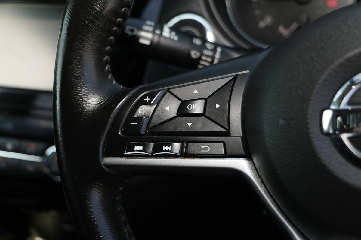 2017 Nissan X-TRAIL ST-L T32 Series II