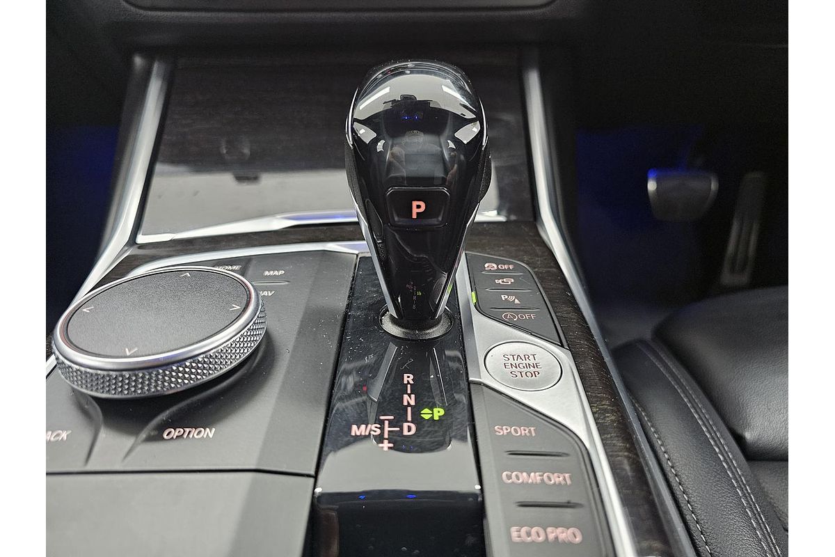 2020 BMW 3 Series 330i M Sport G20