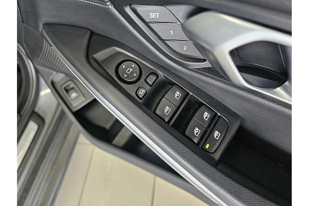 2020 BMW 3 Series 330i M Sport G20