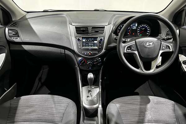 2017 Hyundai Accent Active RB4