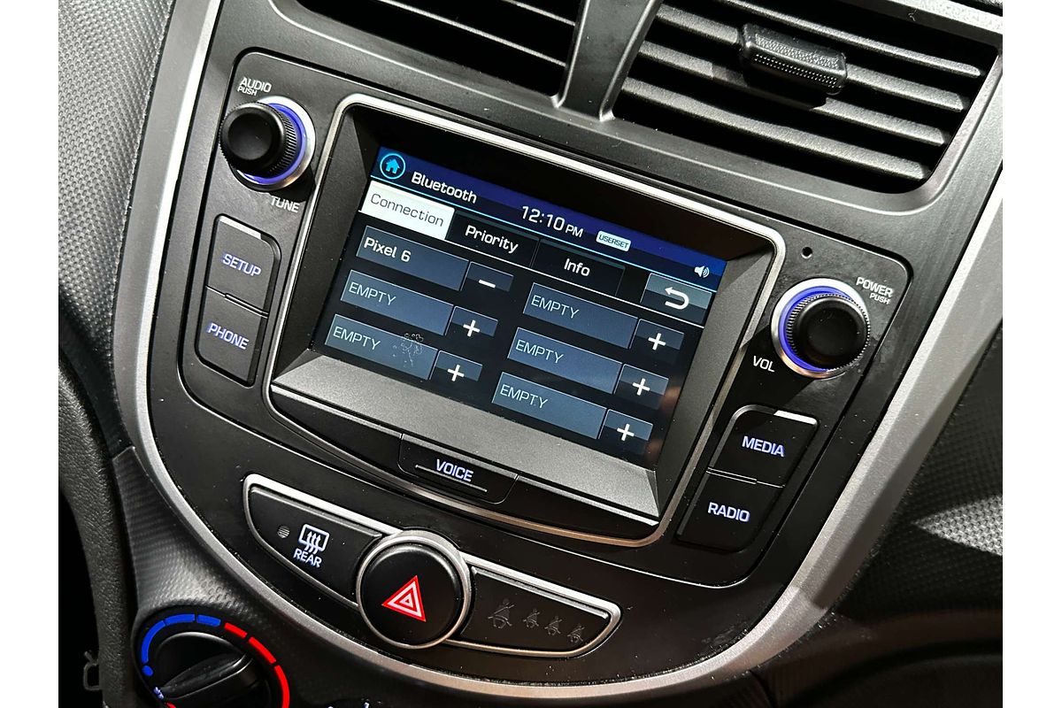2017 Hyundai Accent Active RB4